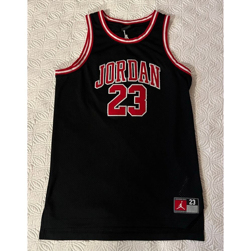 Vintage Y2K Michael Jordan Chicago Bulls Black Boys X-Large  Jersey